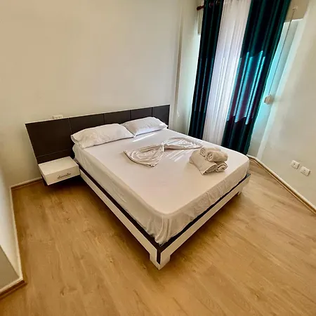 Edi's Tirana